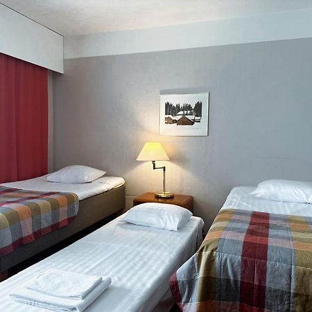 Hotel Sommelo Kouvola Bagian luar foto